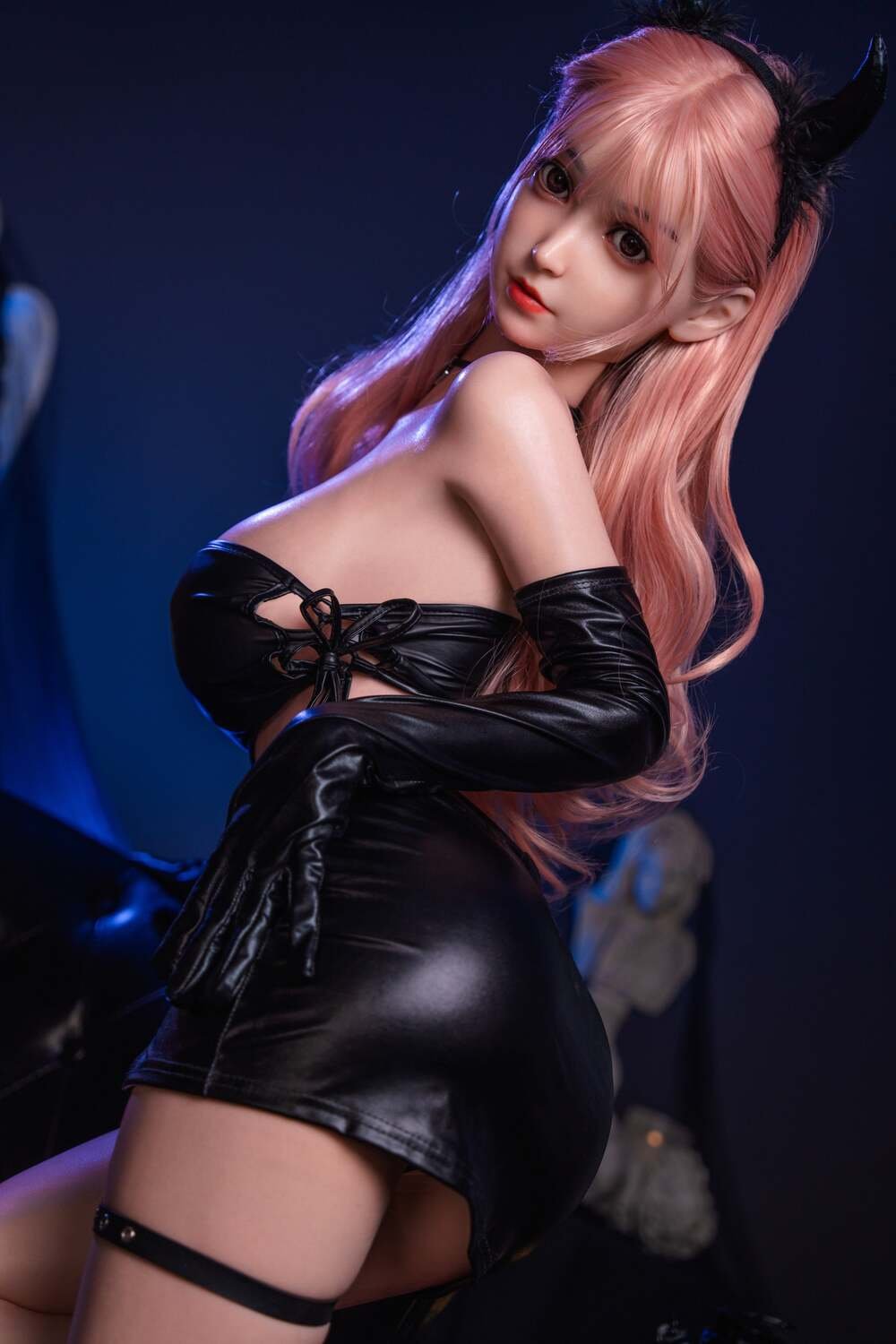 asia 157cm (5'2") 70 lbs (32kg) pink hair tpe sex doll – anime succubus cosplay in black leather (eu direct dispatch)