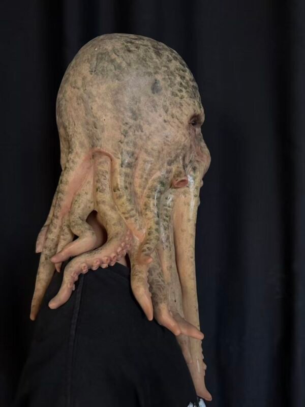 Davy Jones octopus monster silicone mask with realistic suction cup tentacles for film FX and Halloween cosplay